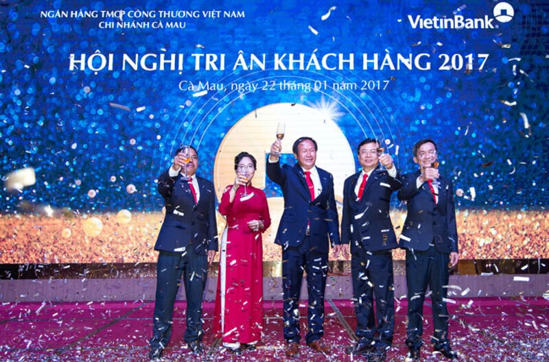 Sân khấu hội nghị được thiết kế và thi công bởi Sự kiện Hưng Thịnh