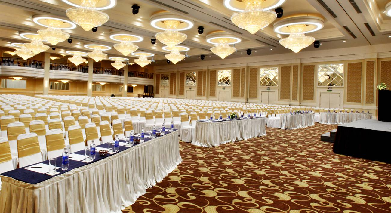 hạn chế về sức chứa địa điểm tổ chức