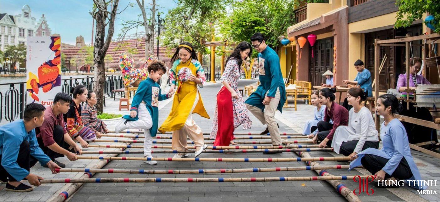 chi phí cho tiết mục giải trí tại sự kiện